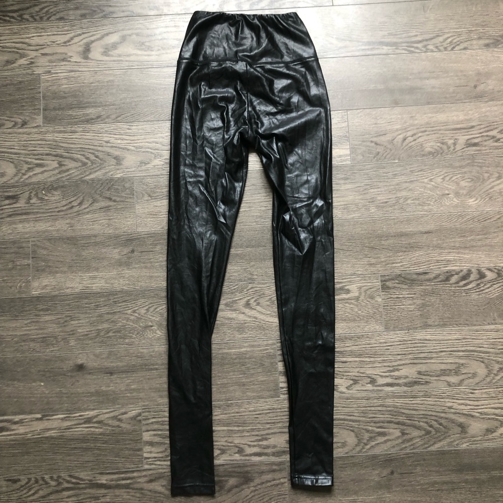 Wilfred Faux Leather Leggings |‎ Size XS - Picture 8 of 8